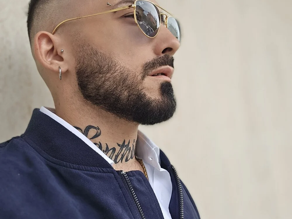 passioneeternan Offline XXX chat