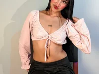 Yumi_Lee_'s Offline XXX Chat