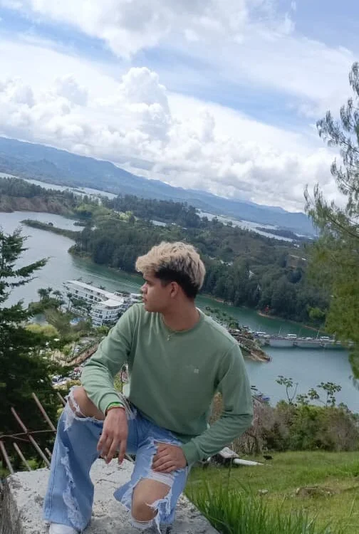 abrahan_moral offline chatrum