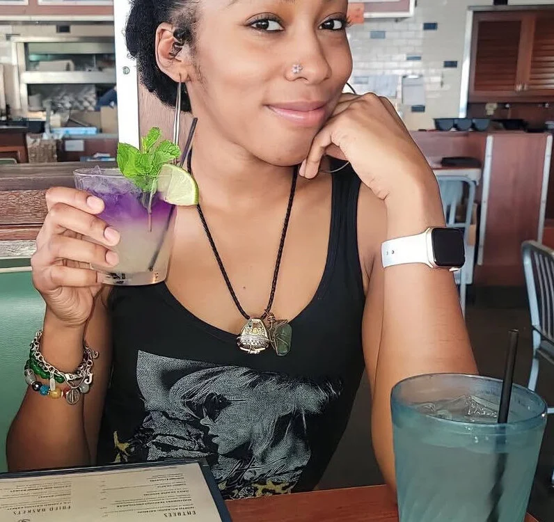 foxydeezy offline XXX-chat