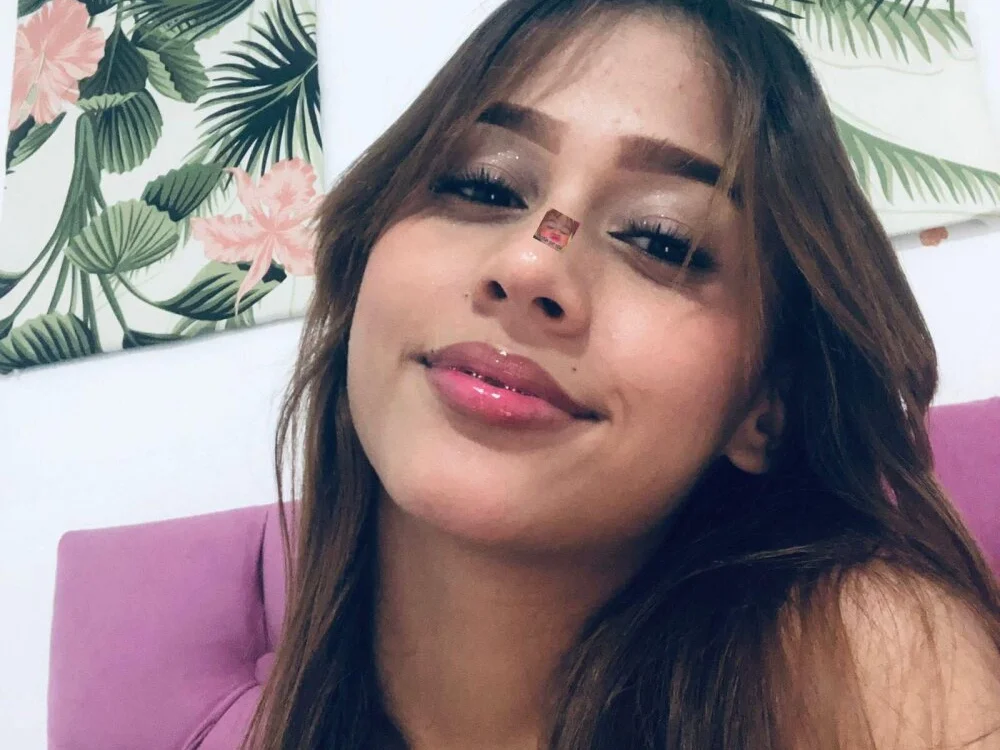 Sophie_and_andress Offline XXX Chat