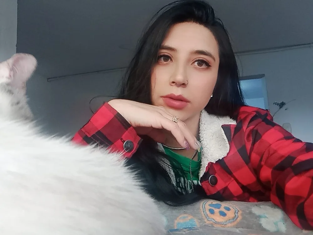 arantza_bonnet's Offline Chat Room