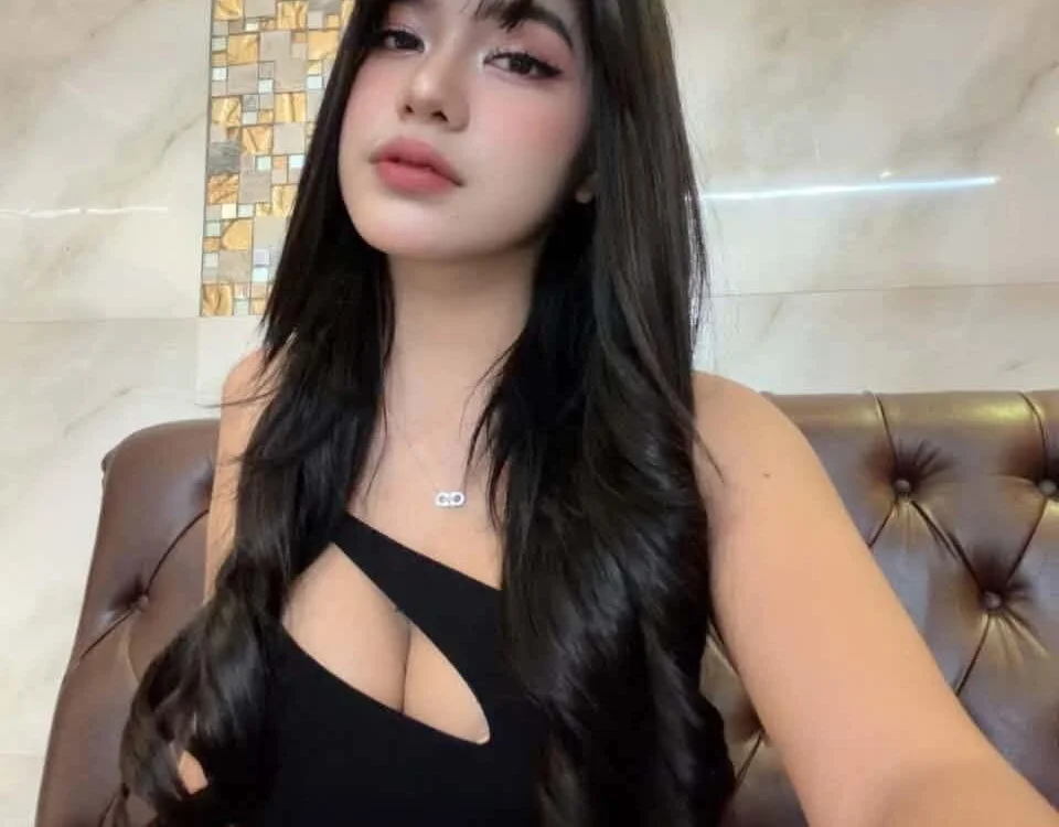 KyraEverly's most recent online preview