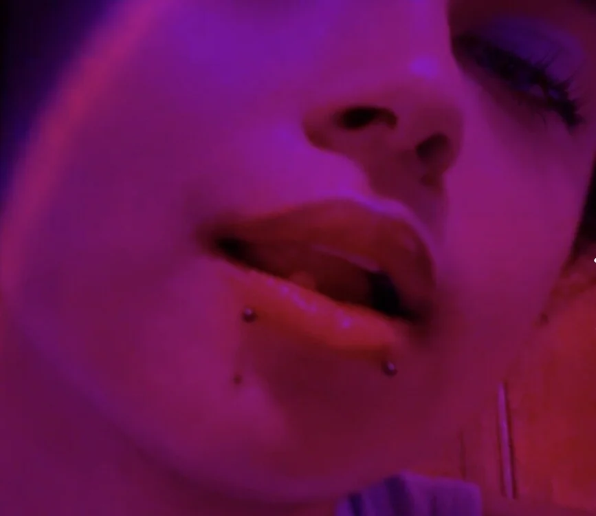 Puppyyyboy_xo Offline XXX-chat