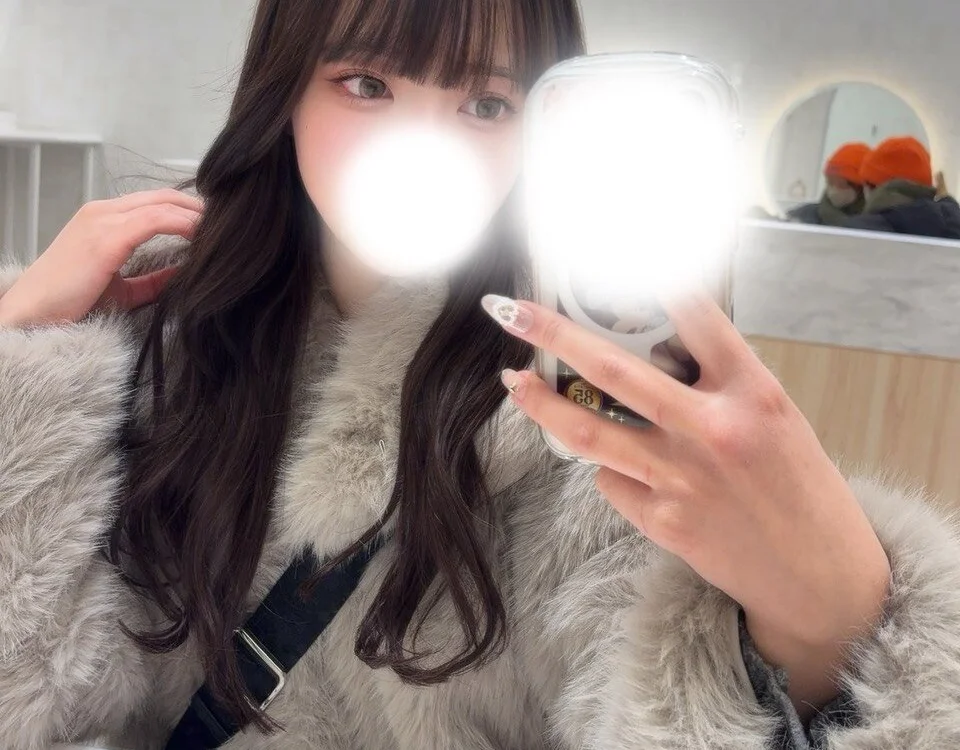 Nana_emerald's Offline XXX Chat