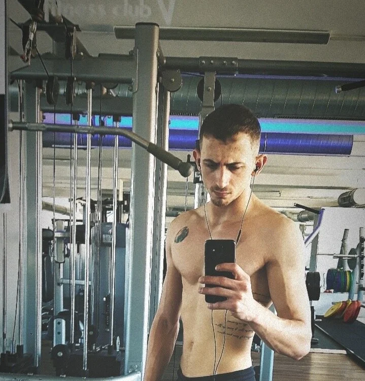 Alex_Wolf_UA offline chatrum