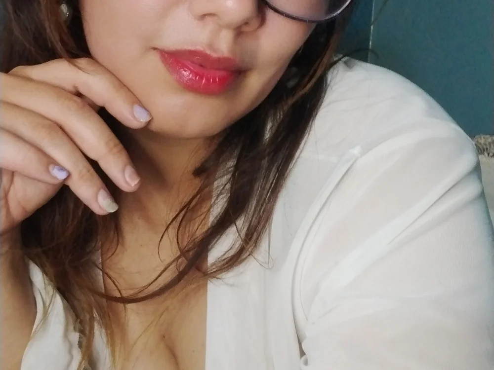 shio_26's Live XXX Chat