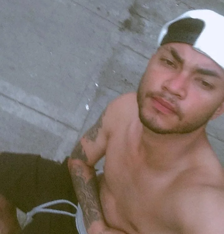 ห้องแชทออฟไลน์ของ hot_guy_sweet