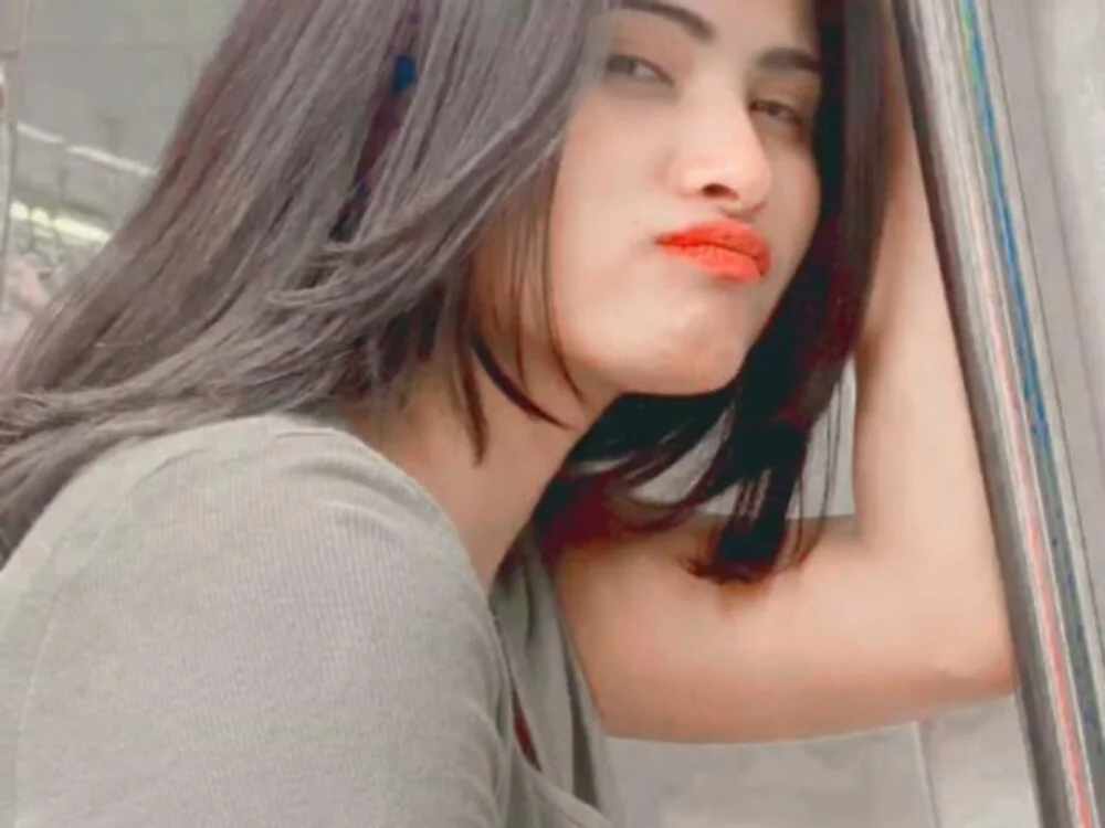 indianmona7's Offline XXX Chat