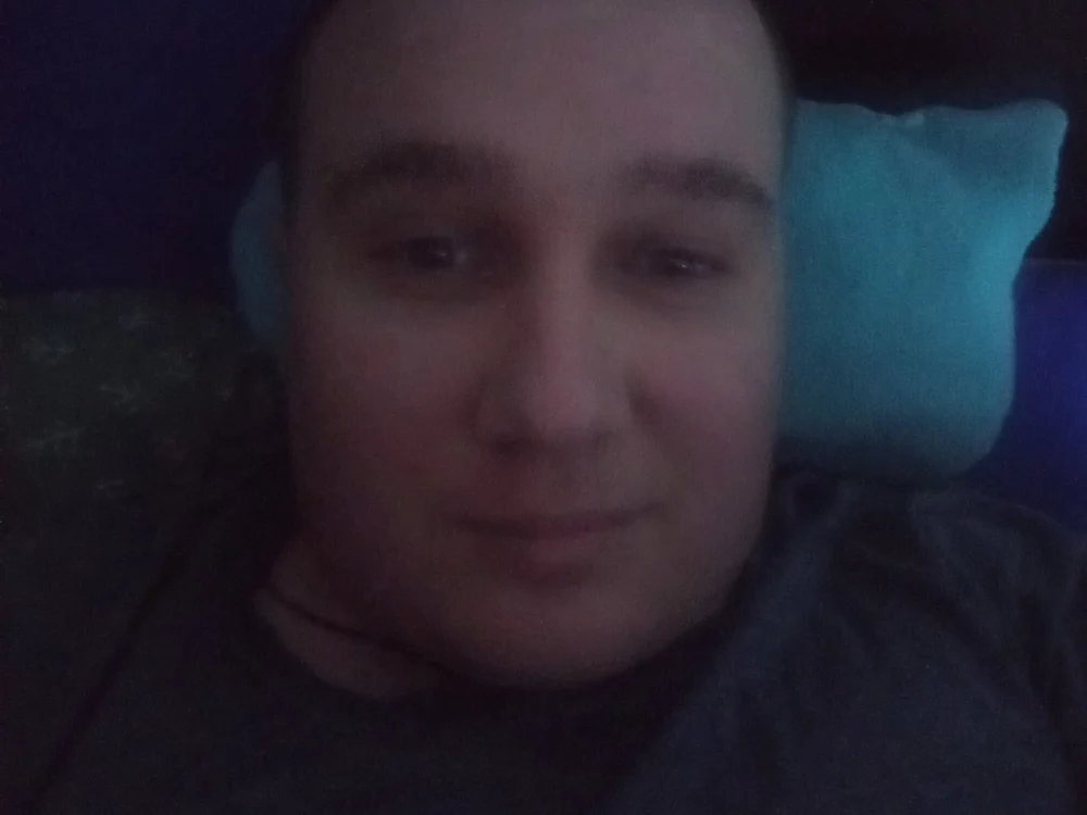 Ivan_1108's Offline Chat Room