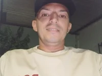 Ramirezedwin's Offline Chat Room