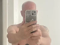 malematureisbest Adlı Modelin Canlı XXX Sohbeti