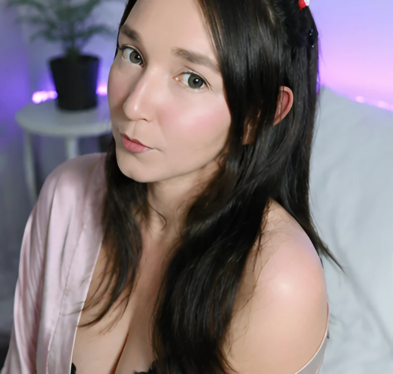 Renesmett Offline XXX Chat