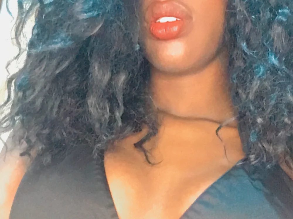tyra_jackson's Offline Chat Room