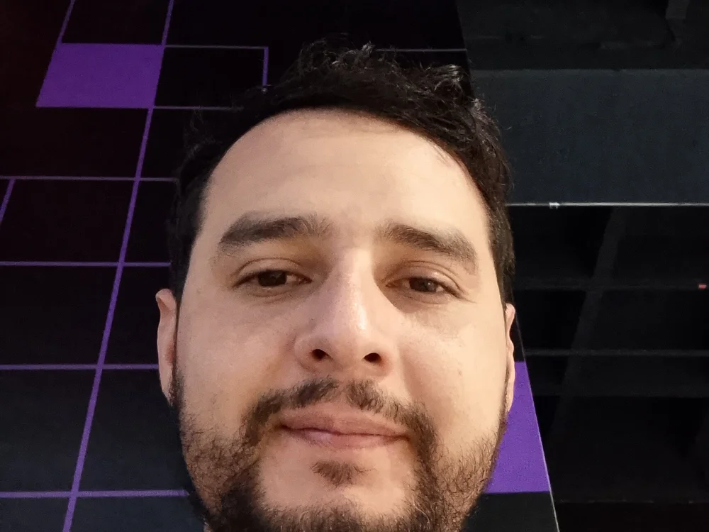 Kev1991m's Offline Chat Room