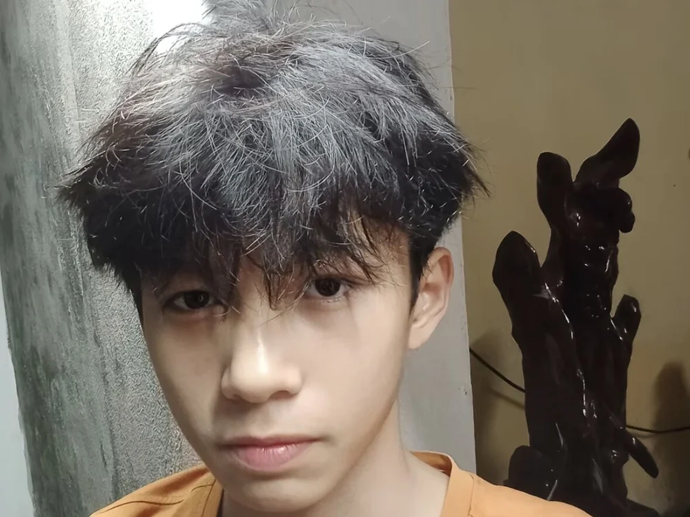 quochuy0123 Obrolan XXX Offline