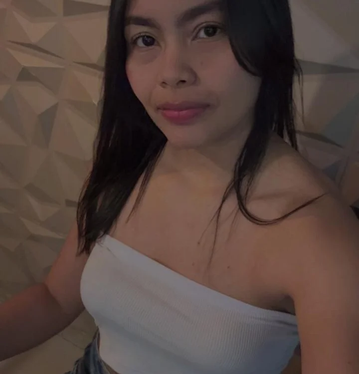 VelvetCarolina's Offline Chat Room