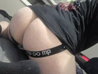 DLCheeks