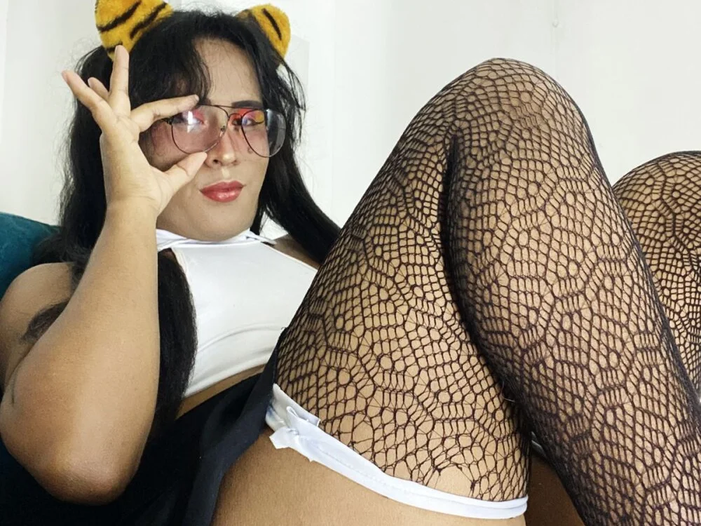 Queen_Elektra Offline XXX Chat