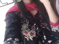 Anya_ChalotraのライブXXXチャット