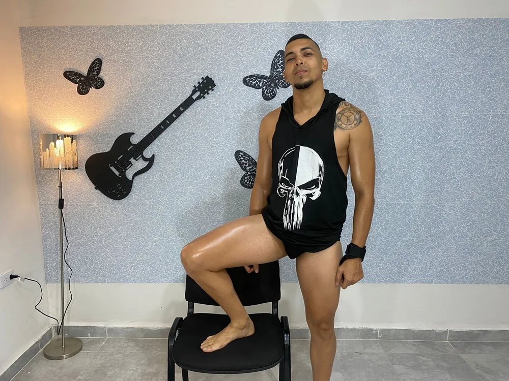 SexyPornMuscle offline chatrum