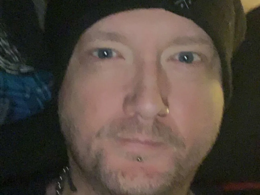 Thunderlips1979 offline XXX-chat