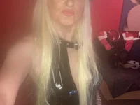 Model SExyHotMilfTascha