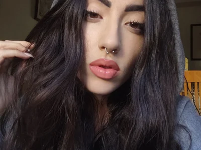 AbbySecrets- on StripChat