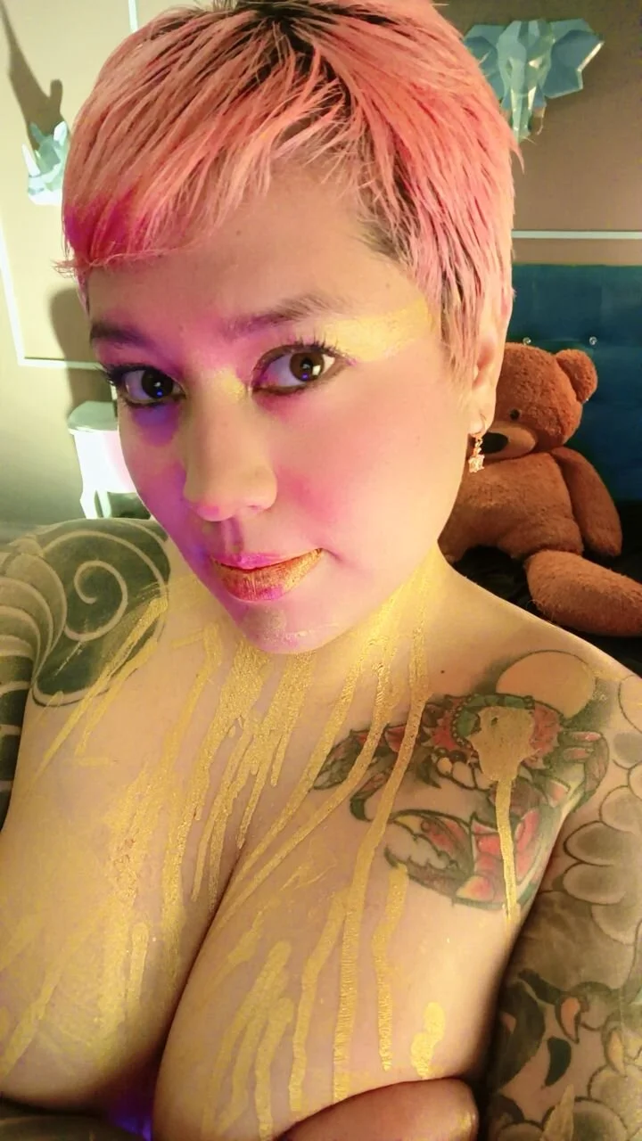 AnnaPinupLove cover photo