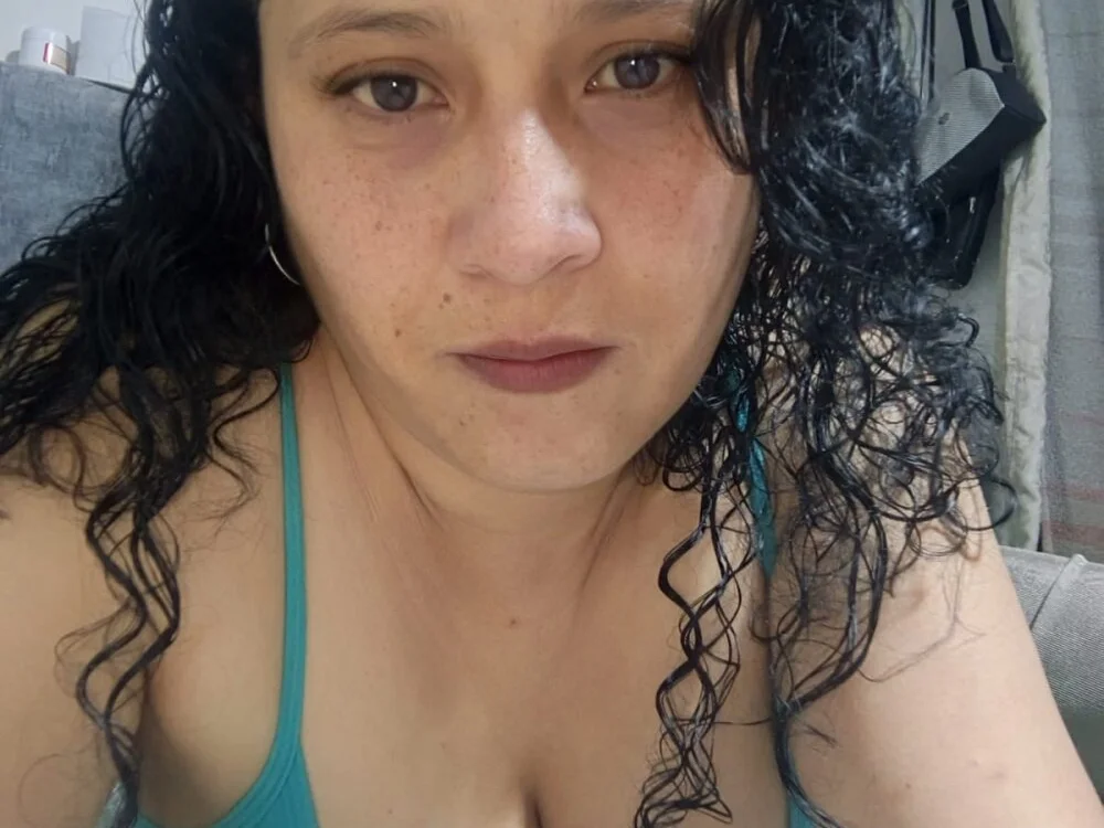 sandyamores offline XXX-chat