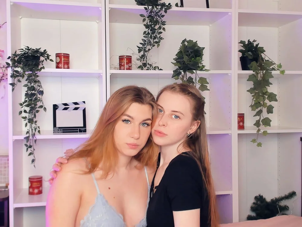 LourenTiffany's Offline XXX Chat