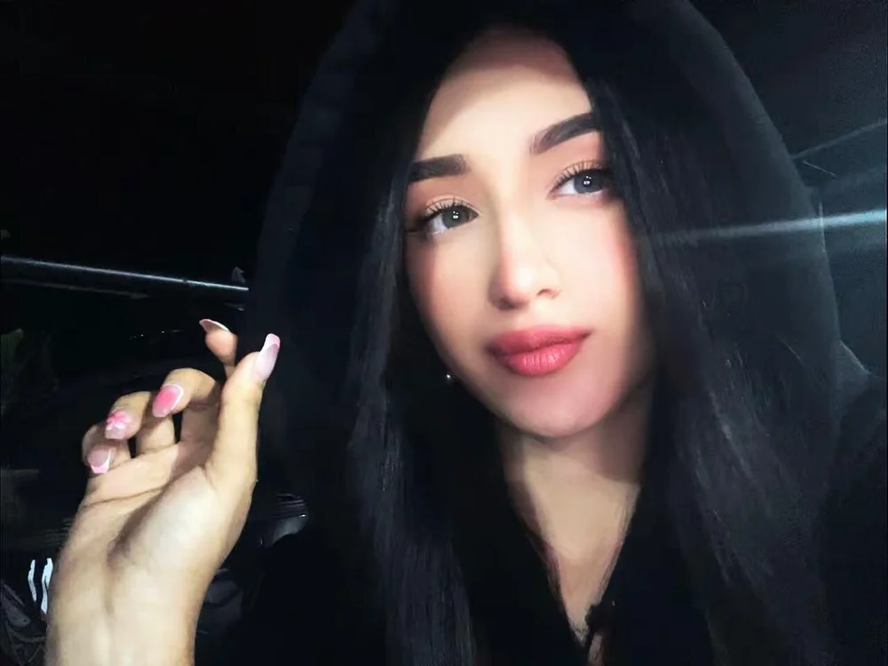 Ashley_benz offline chatrum