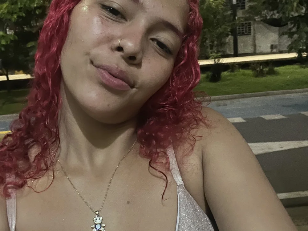 Emmily13 offline chatrum