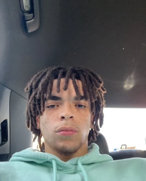 Freckleface03's Offline XXX Chat