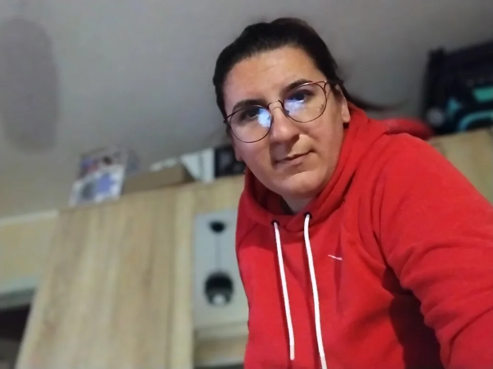 dana92vat: офлайн-секс-чат