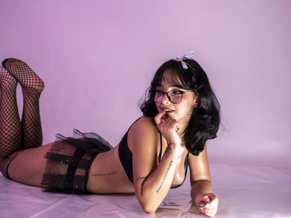 Offline XXX chat Little_vel