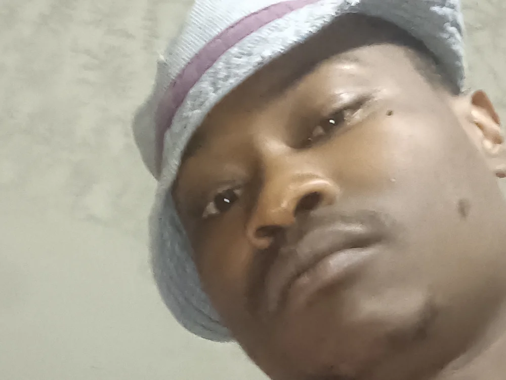 Chatroom XXX hors ligne de kushsmoothy