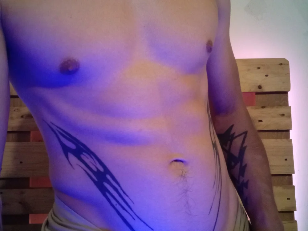 LiamStoner_ offline chatrum