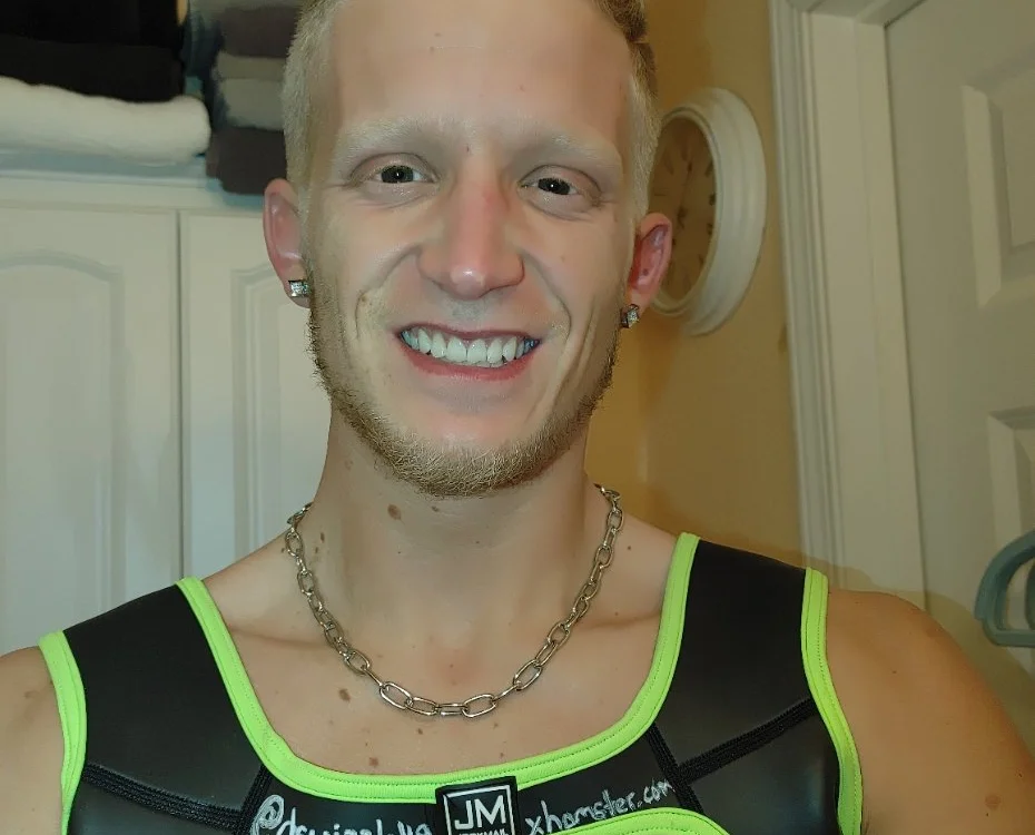 dswizzle169's Offline Chat Room