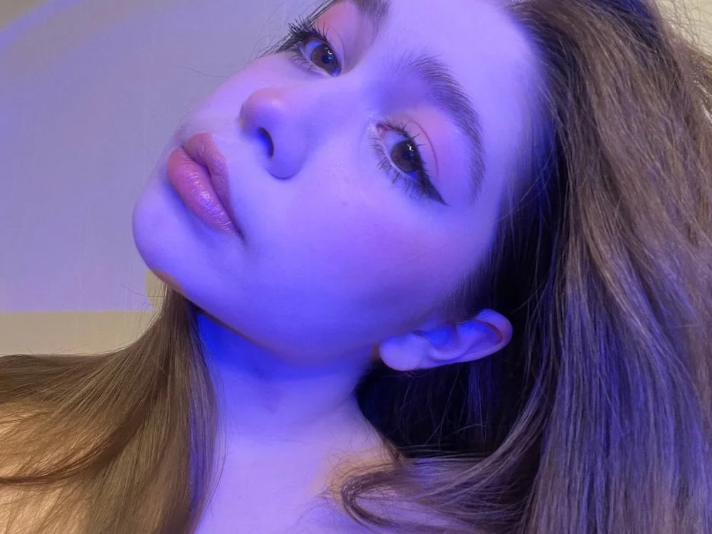 Mary_Robbins' Offline XXX Chat