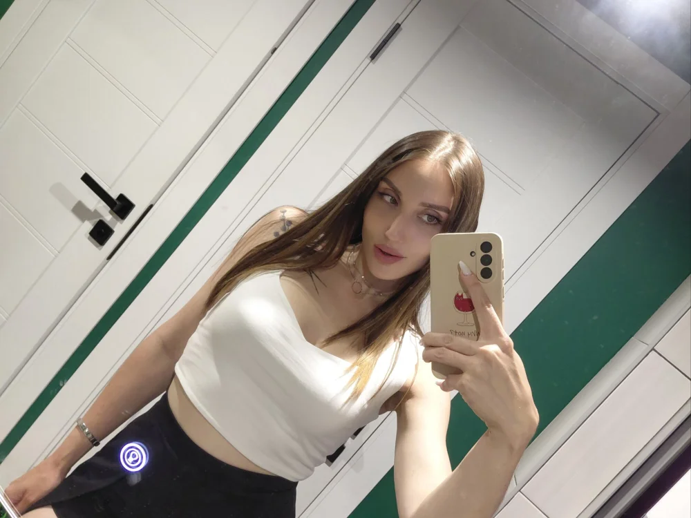 Chat XXX offline de Lariina