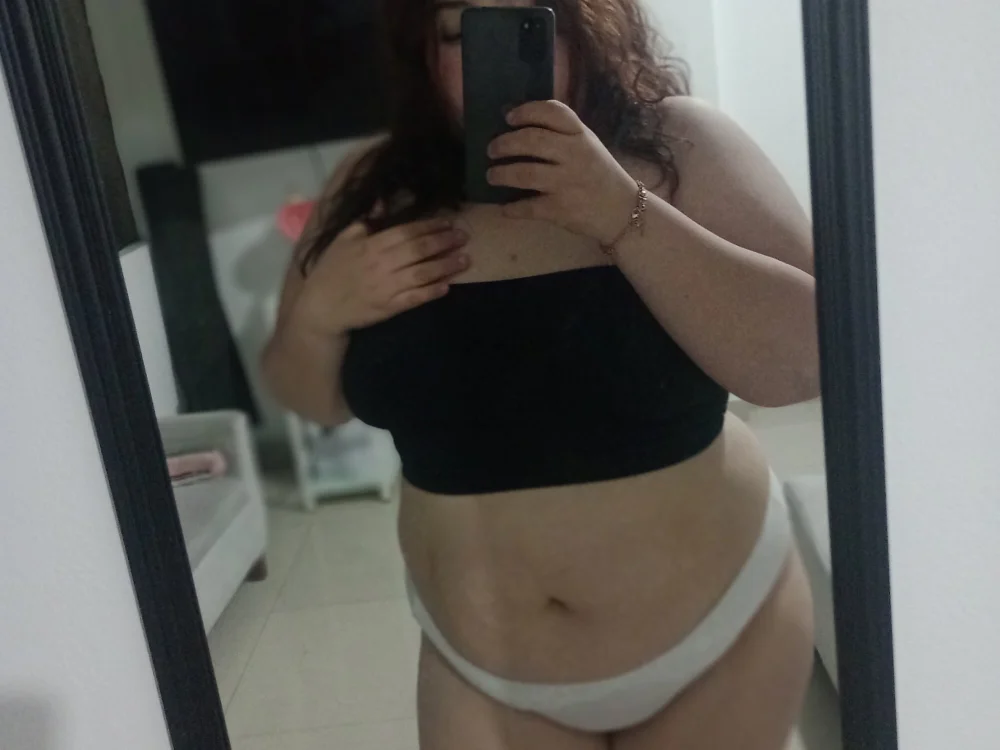 antonella29 অফলাইন XXX চ্যাট