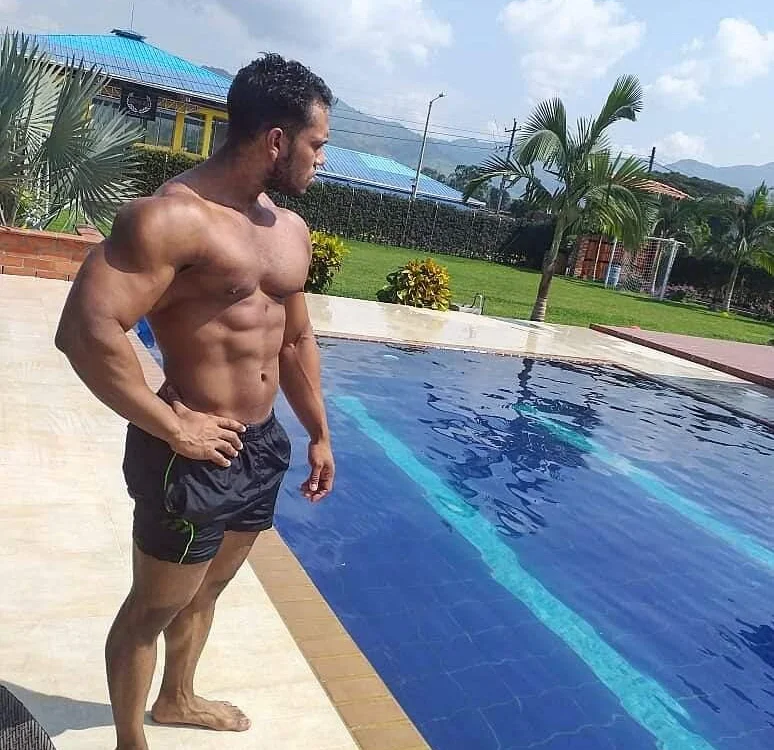 Офлайн-чат XXX manolowalker