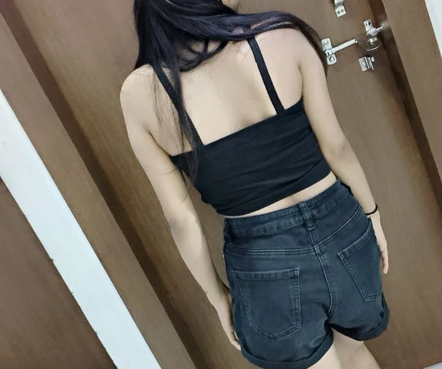 Miss__parul 离线XXX聊天