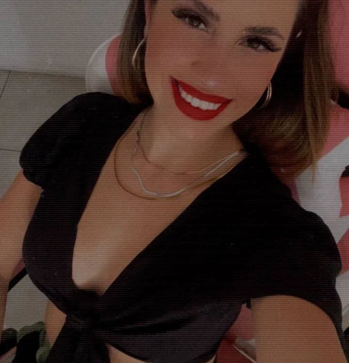 LolaSBのオフラインXXXチャット