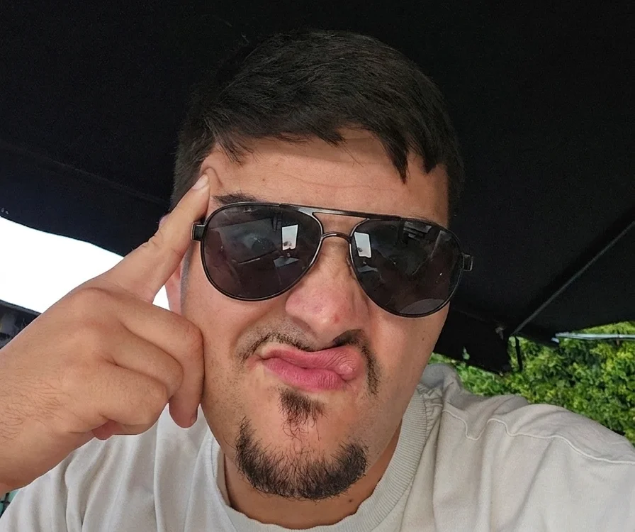 MACRapez Offline XXX Chat
