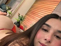 Elaraa's webcam live show