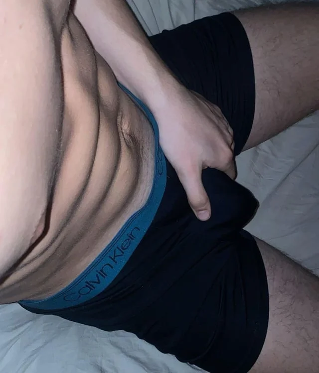 Офлайн-чат XXX JoyousArray85