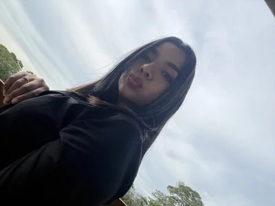 Isabella_vega1 Female Twerk Live Cam Striptease