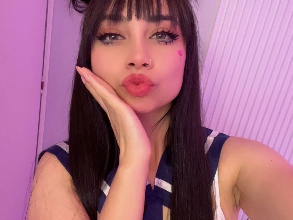 Sabrinaaa__'s Offline XXX Chat